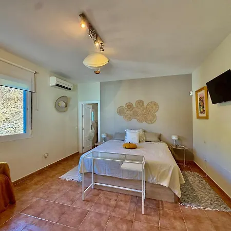 Habitación en casa particular La Colmenita Countryside Escape Pet Friendly *