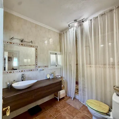 Habitación en casa particular La Colmenita Countryside Escape Pet Friendly *